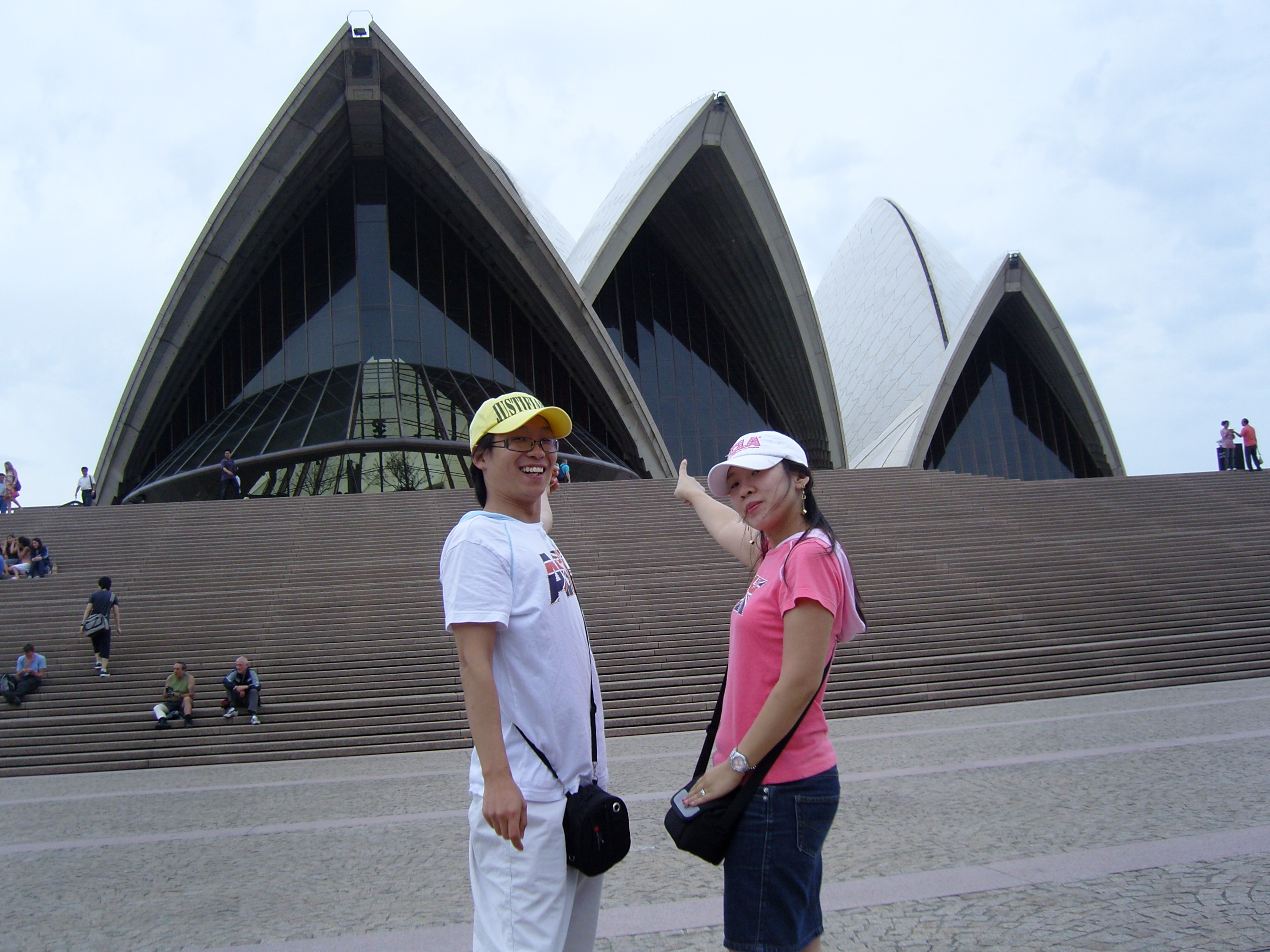 오페라하우스에서 ^^* 멋있죠!!